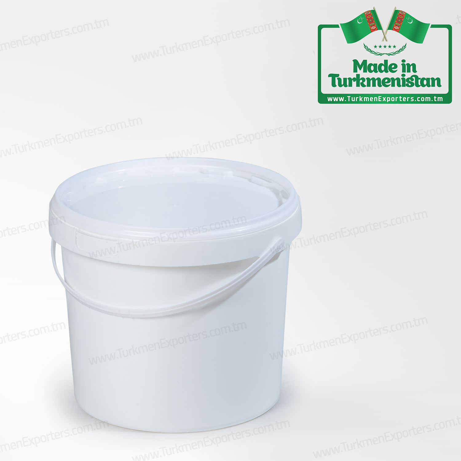 Plastic bucket for food products Made in Turkmenistan | Turkmen Shohle economic society