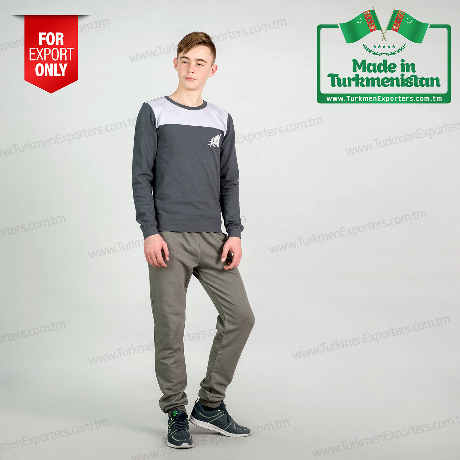 Erkek triko giysileri Türkmenistanda üretildi | Türkmenistan kahramanı Atamurat Niyazov adında tekstil kompleksi